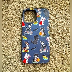 Velvet caviar SOLD OUT iPhone 13 Pro Max Halloween baby animals case